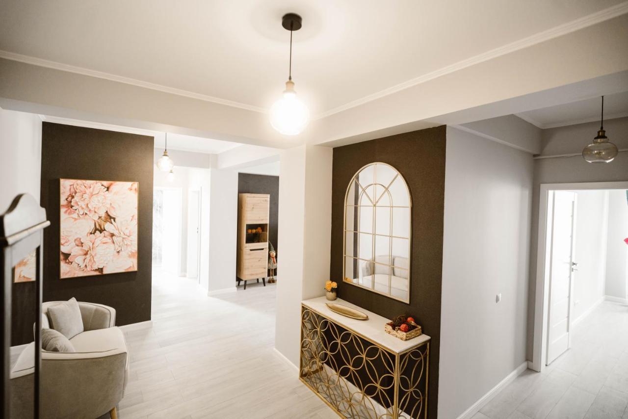 Sibiu Ezonia Central Apartment المظهر الخارجي الصورة