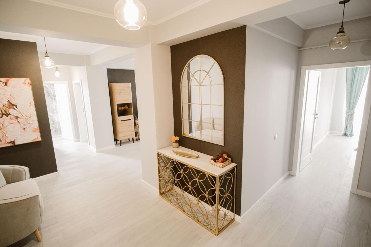 Sibiu Ezonia Central Apartment المظهر الخارجي الصورة