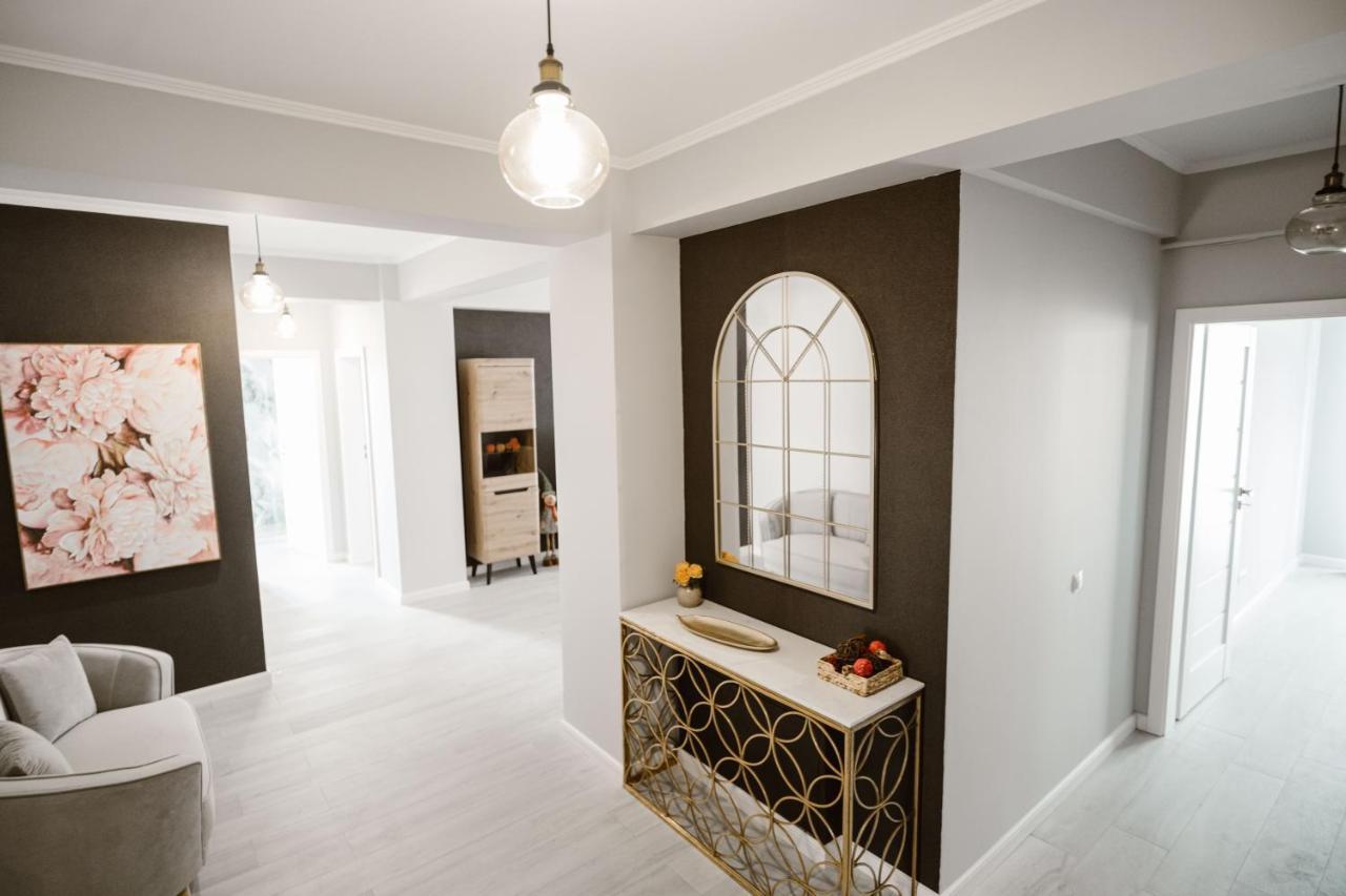 Sibiu Ezonia Central Apartment المظهر الخارجي الصورة