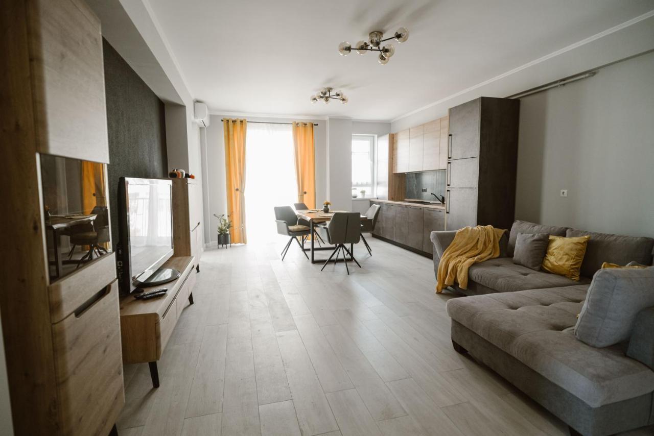 Sibiu Ezonia Central Apartment المظهر الخارجي الصورة